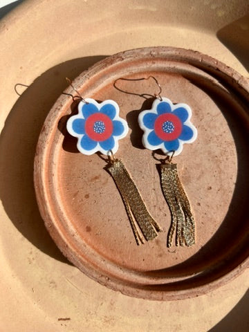 Daisy Donut Gold Tassel Earrings