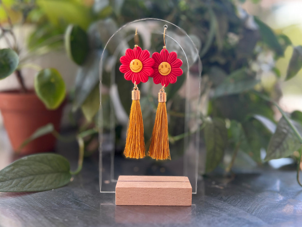 Billy Red Daisy Smiley Face Tassel Earrings