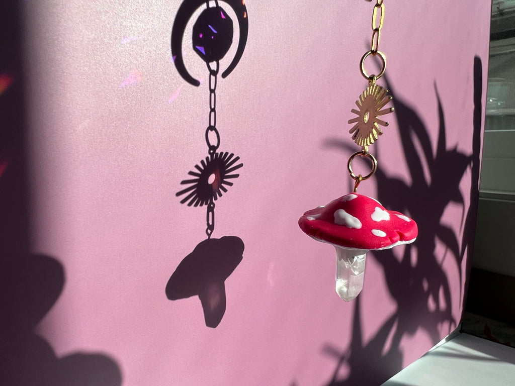 Crystal Mushroom 🌈 Rainbow Maker Suncatcher (Copy)