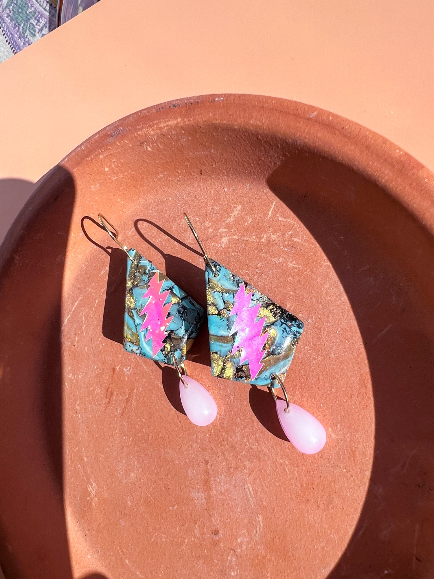 Holographic Mikey Faux Stone Kite Earrings