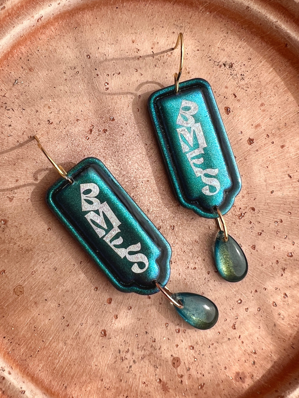 BMFS Color Shift Holographic Dangles