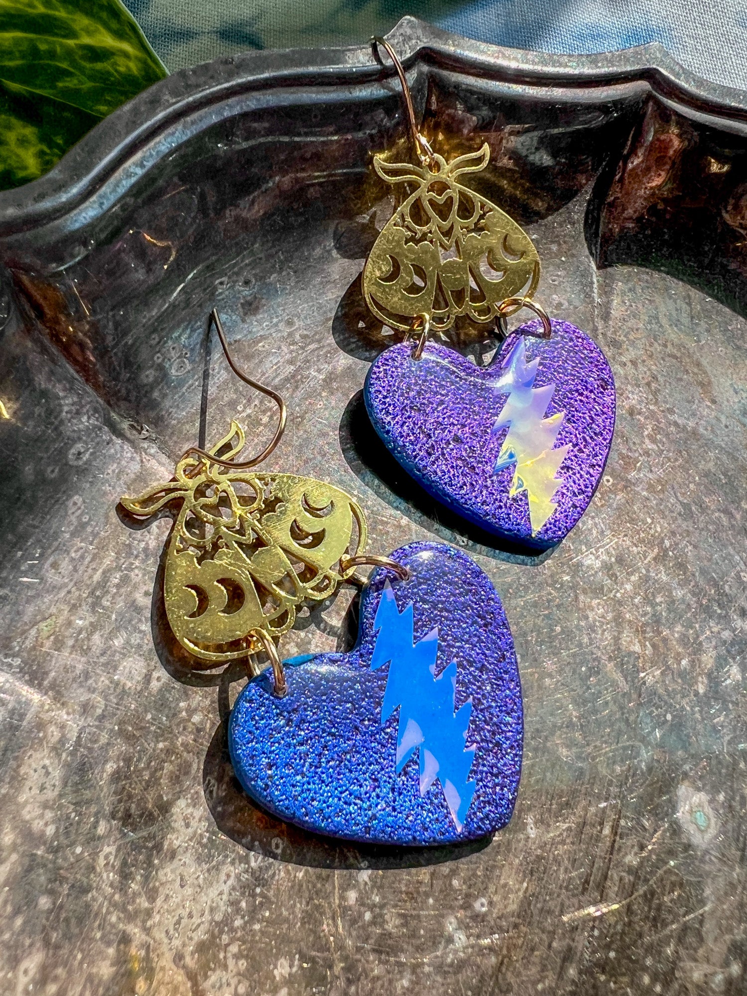 Grateful Moth Bolt Hearts