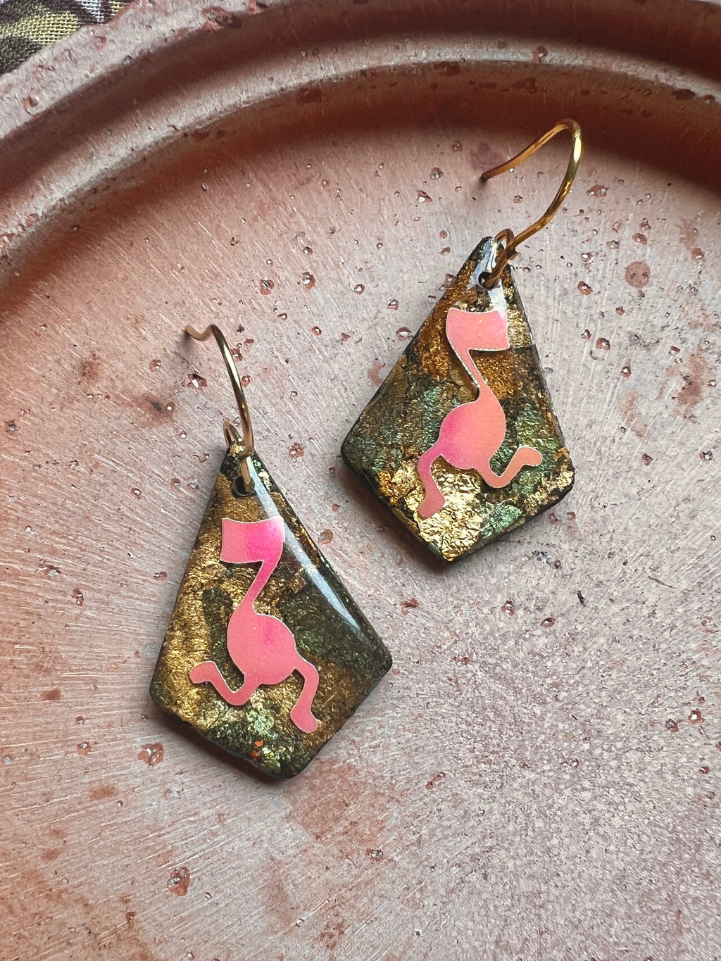 Running Note Crackle Foil small Drop Earrings