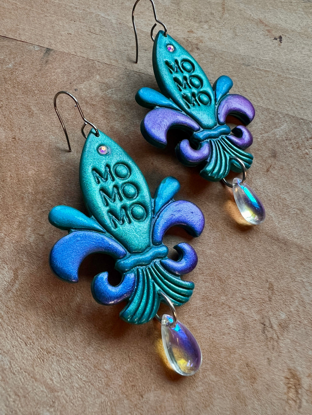 Fleur de Lis MO MO MO Fishwater Earrings
